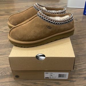 Ugg Tasman